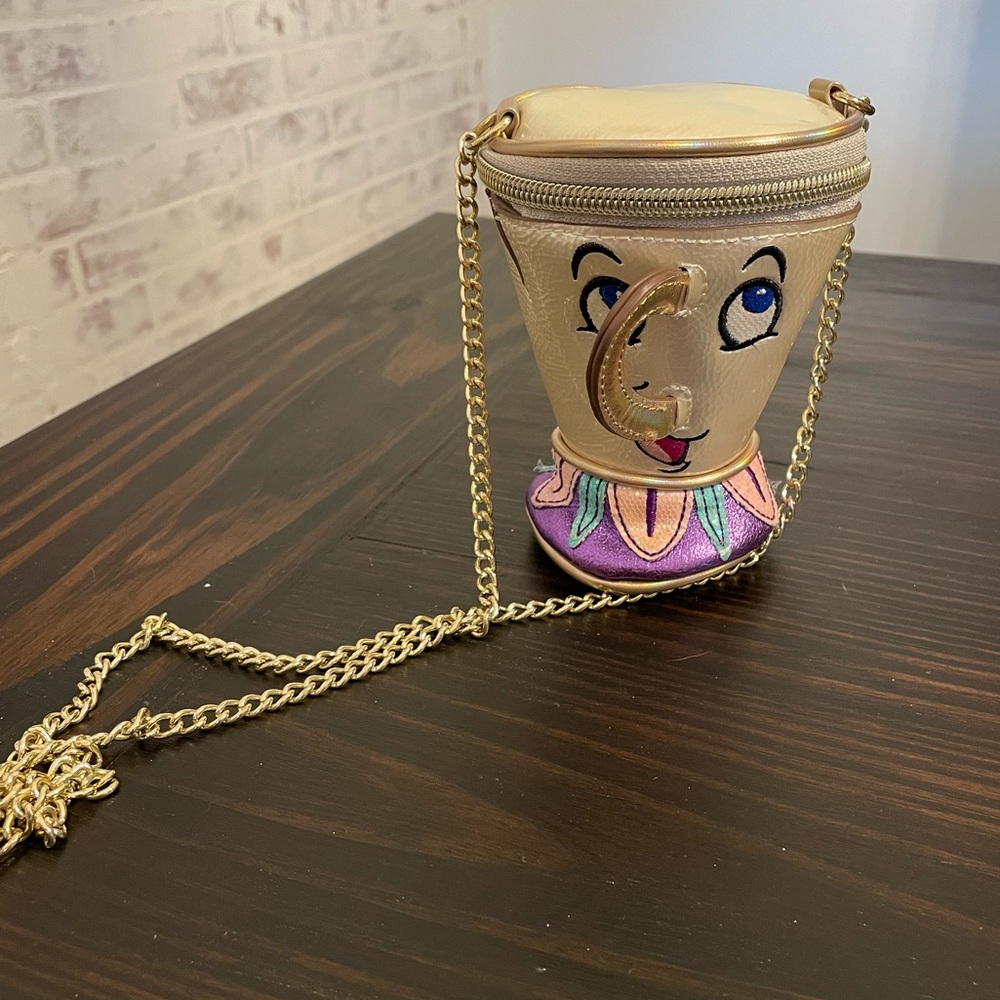 ⚡️WEEKEND SALE⚡️DANIELLE NICOLE x DISNEY 🫖 Chip Teacup Bag